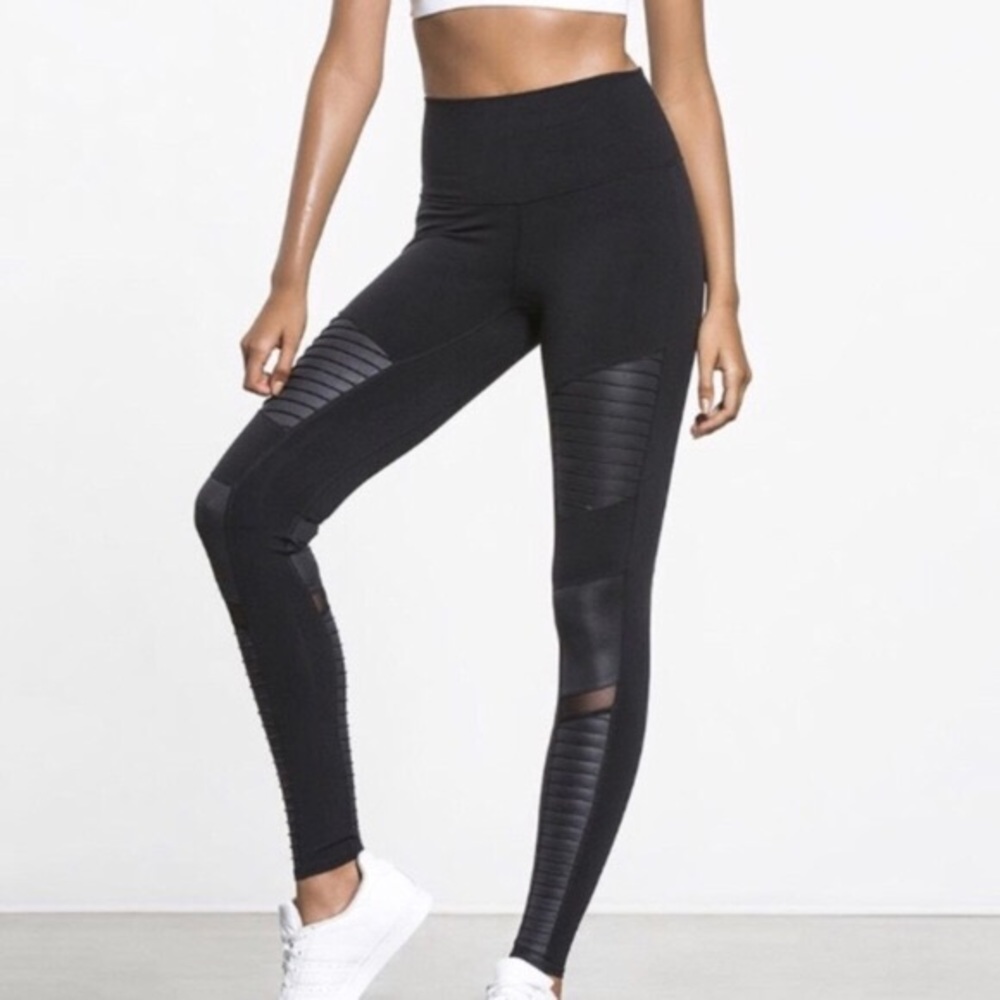 NWOT Black ALO High-Waist Moto leggings
